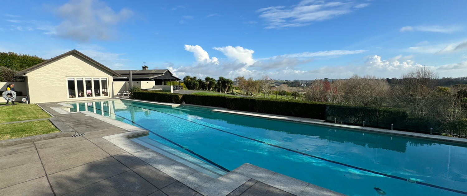 Beautiful clean pool in Auckland