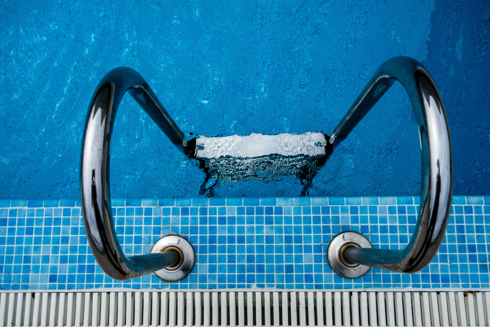 pool leak detection and repairs