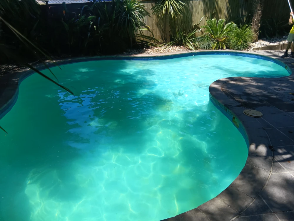 pool leak detection and repairs